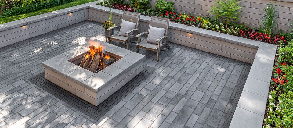 Unilock wall system